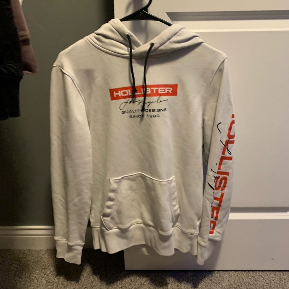 Hollister Graphic Relaxed Hoodie